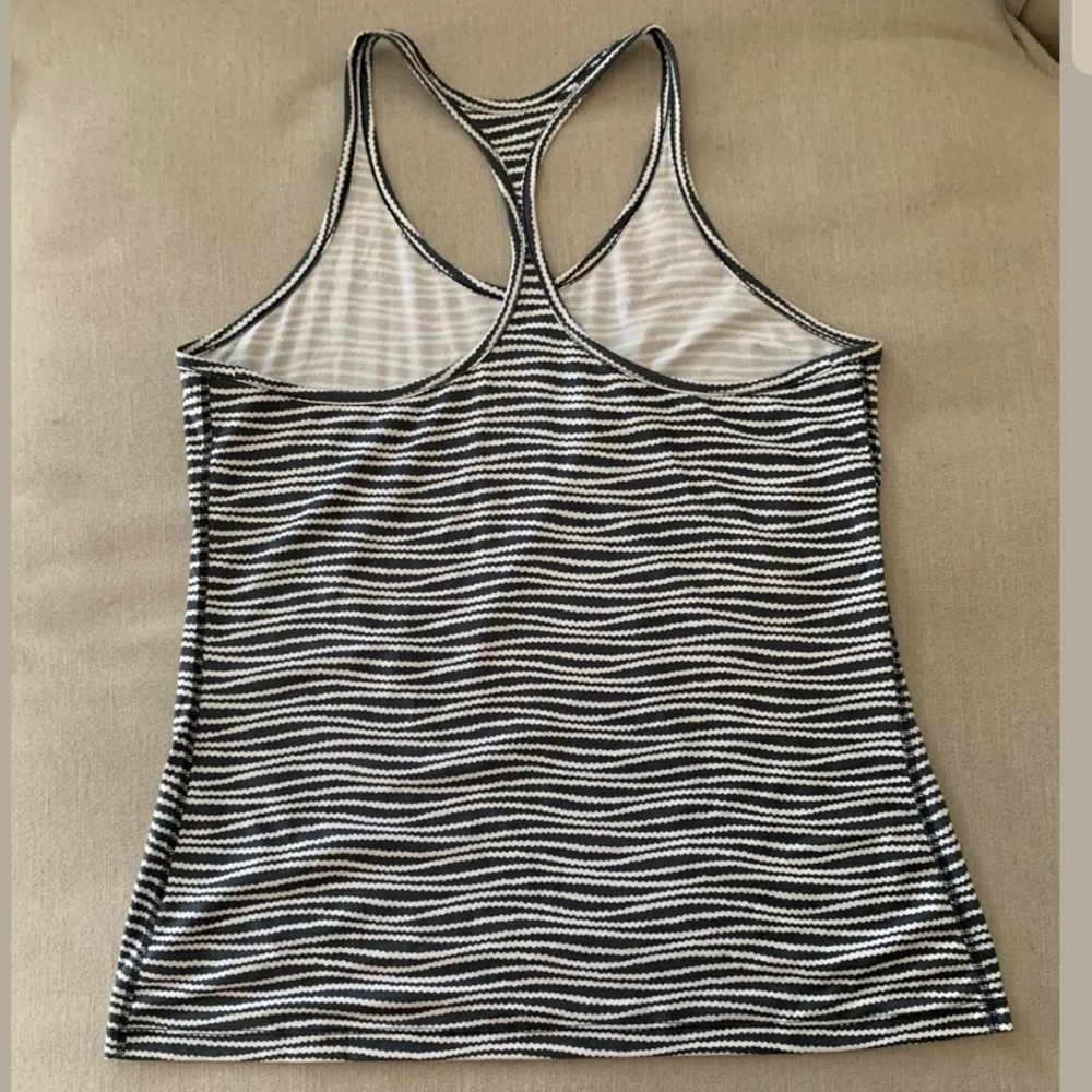 Nike Dri-Fit Tank - Picture 2 of 4